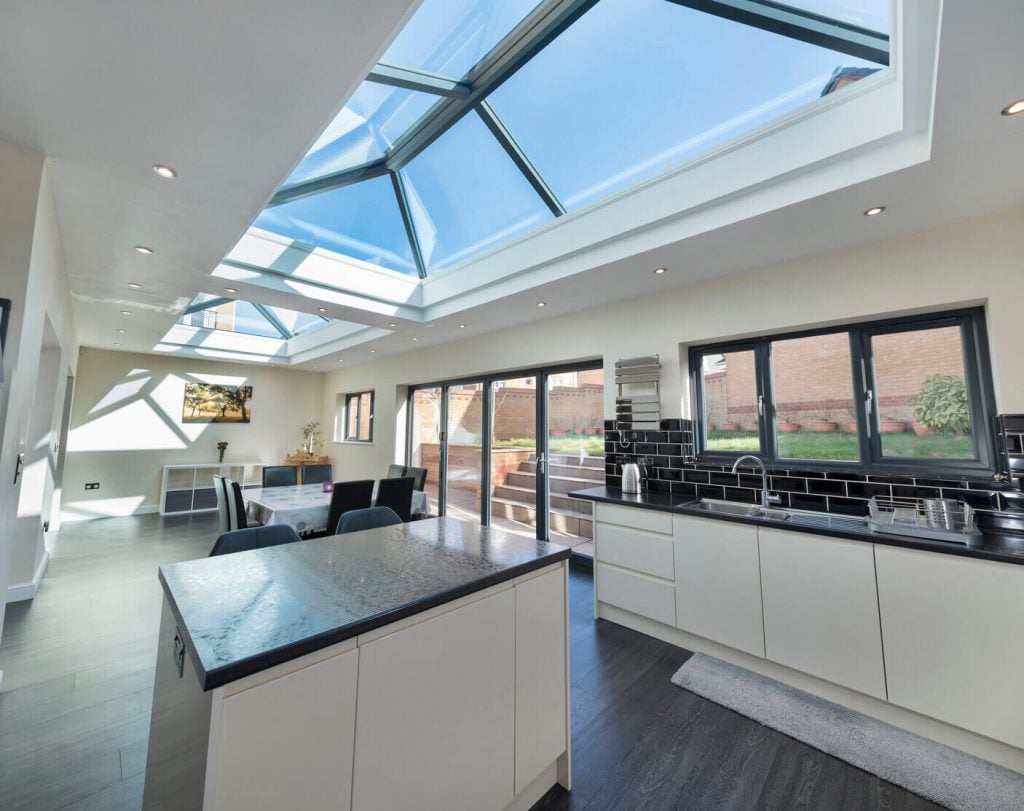 Lantern roof