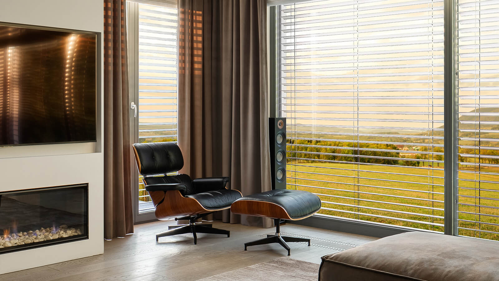 MAC, Integrated Blinds India, Sandwich Blinds