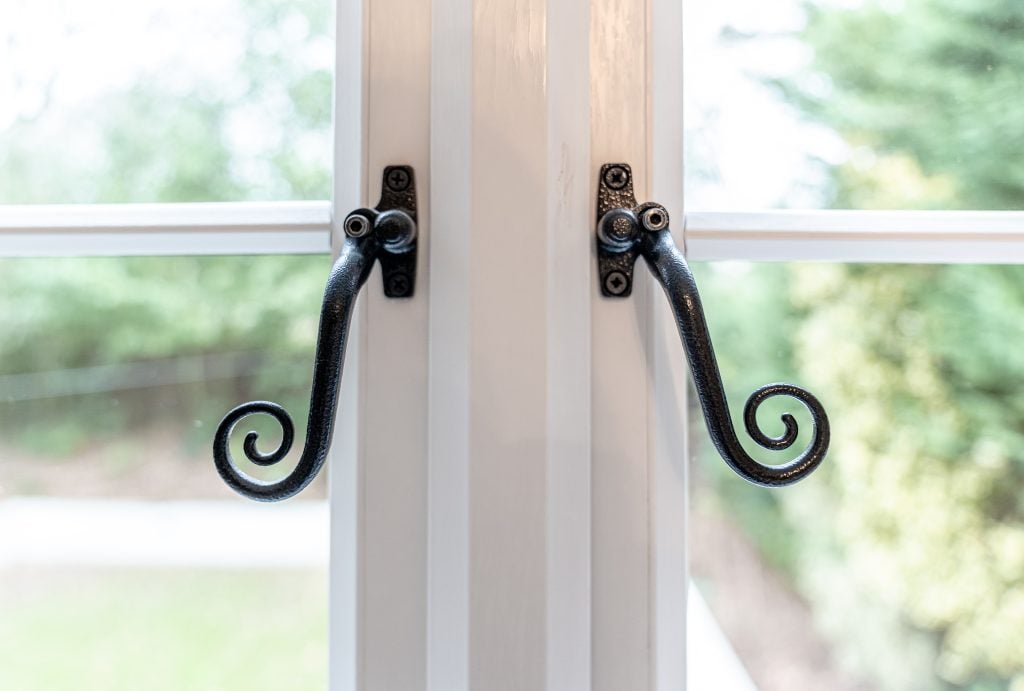 Monkey Tail Handles - Oakhouse Mill Lane
