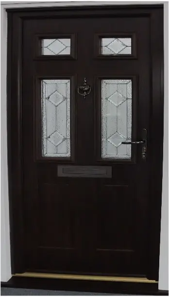 Balmoral Door – Rosewood – Middleton
