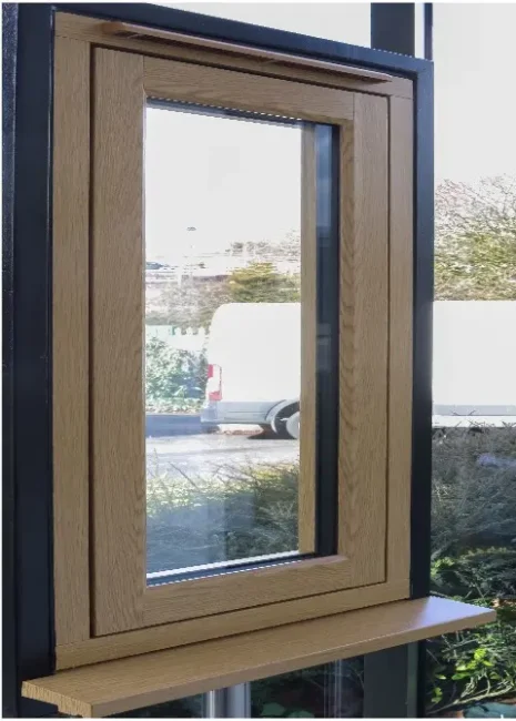 Heritage R7 Windows – English Oak Foil – Flush sash