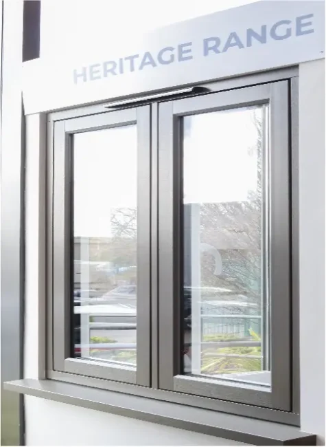 Heritage R9 Windows – Corse Lawn Foil – Dummy Vents