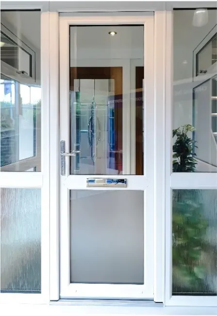 Windsor Doors – White Smooth – Ovolo Sash