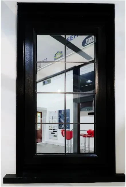 Windsor Windows – Black Brown – Sculptured Sash