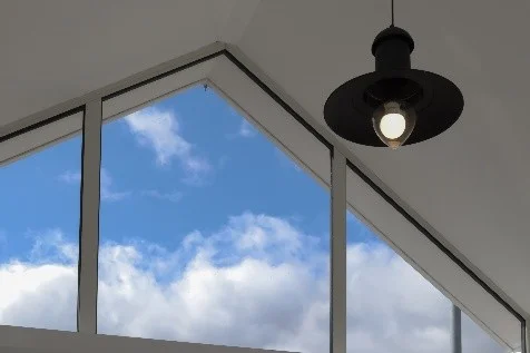Aluminium Windows – White Smooth – Shaped Frame